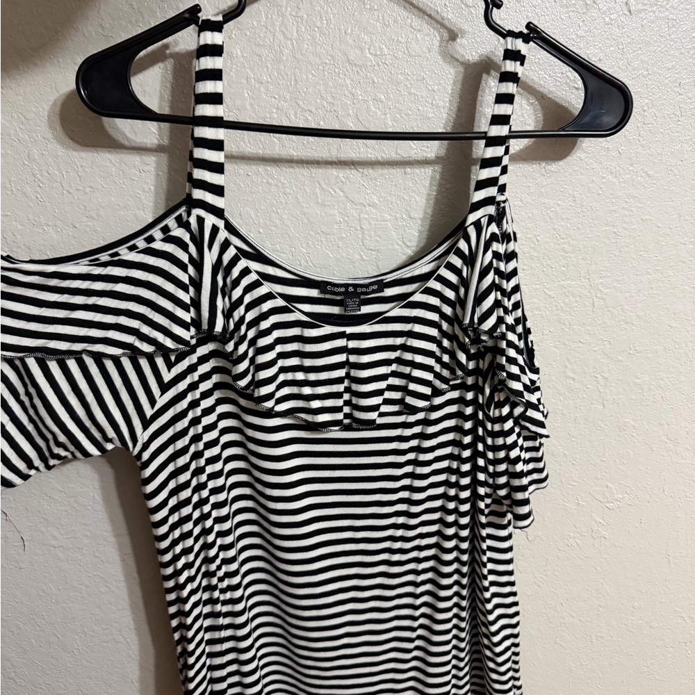 Black and White Striped Women's Top